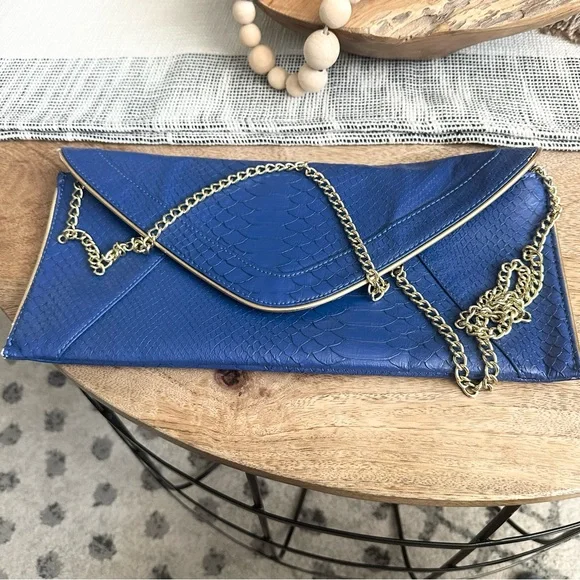 VINTAGE OVERSIZED STEVE MADDEN ENVELOPE BAG - Picture 7 of 16